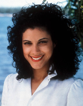 Saundra Santiago
